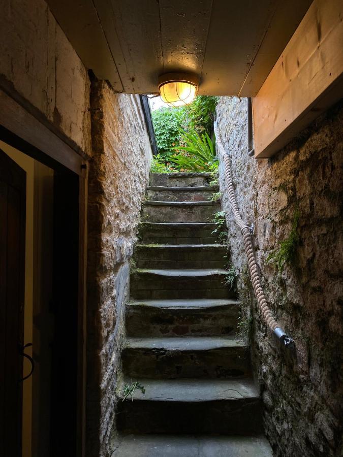 The Pavement Palace Hay-On-Wye Eksteriør bilde